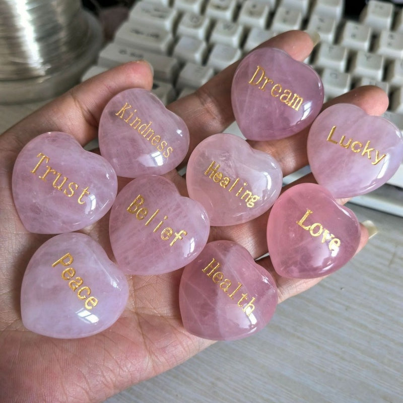 20-piece mixed crystal heart set on wooden oracle board
