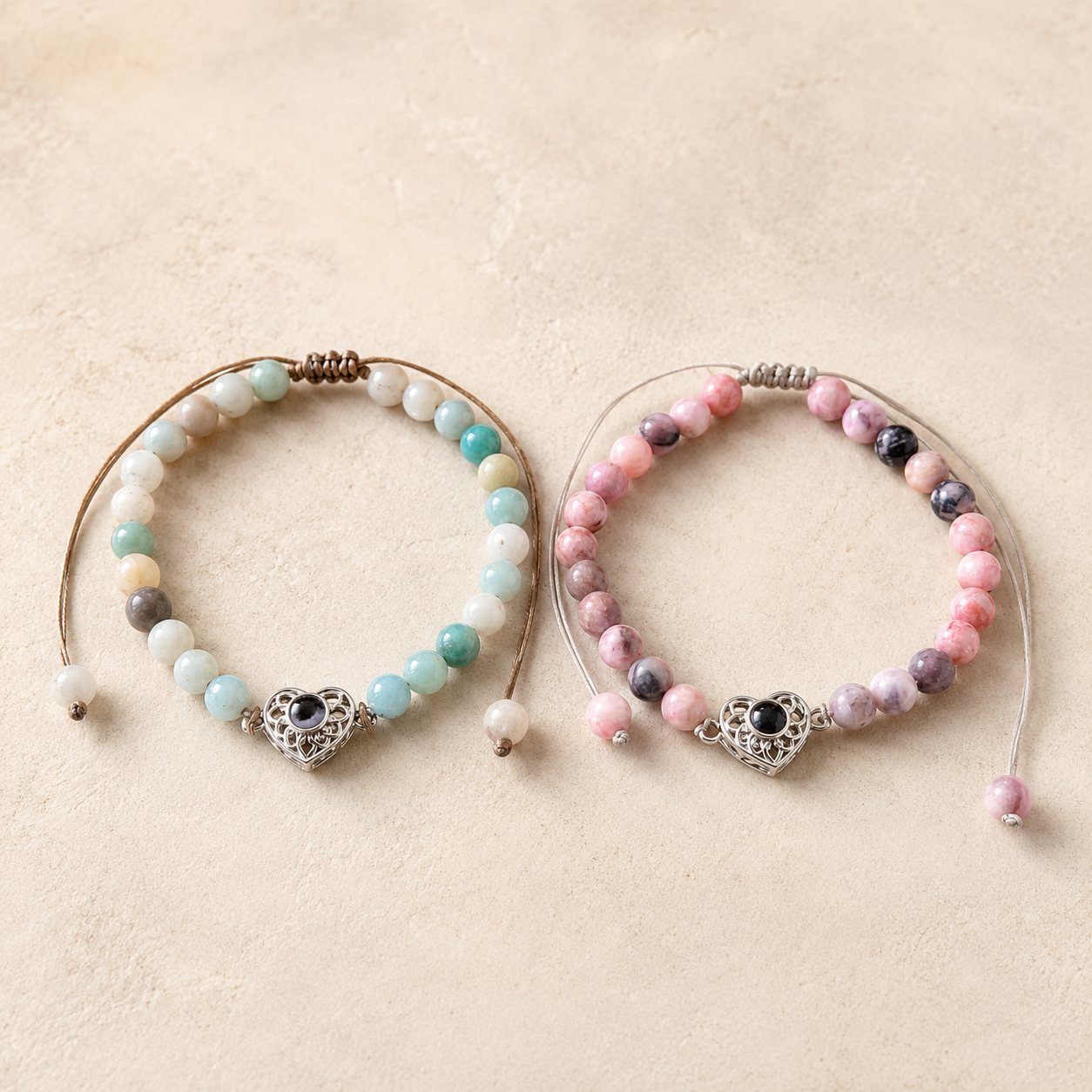 I Love You in 100 languages projection bracelet demonstration